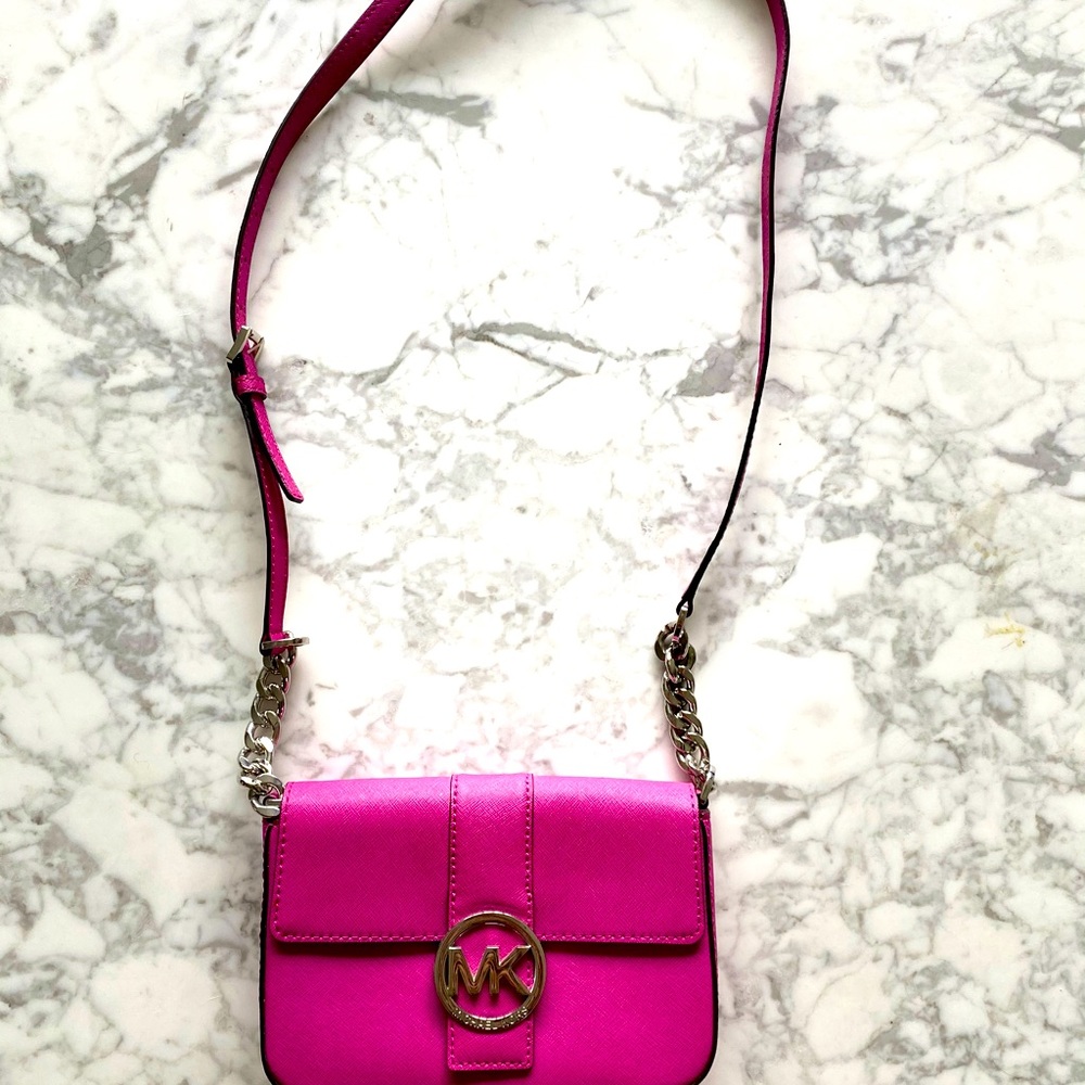 Michael kors hot pink crossbody